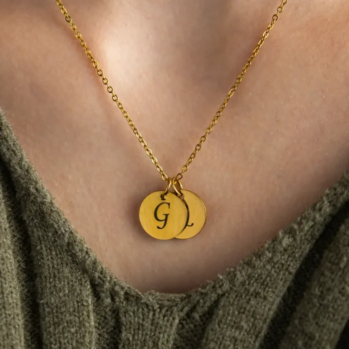 Personalizuotas pakabukas su brangių žmonių inicialais - Image 2